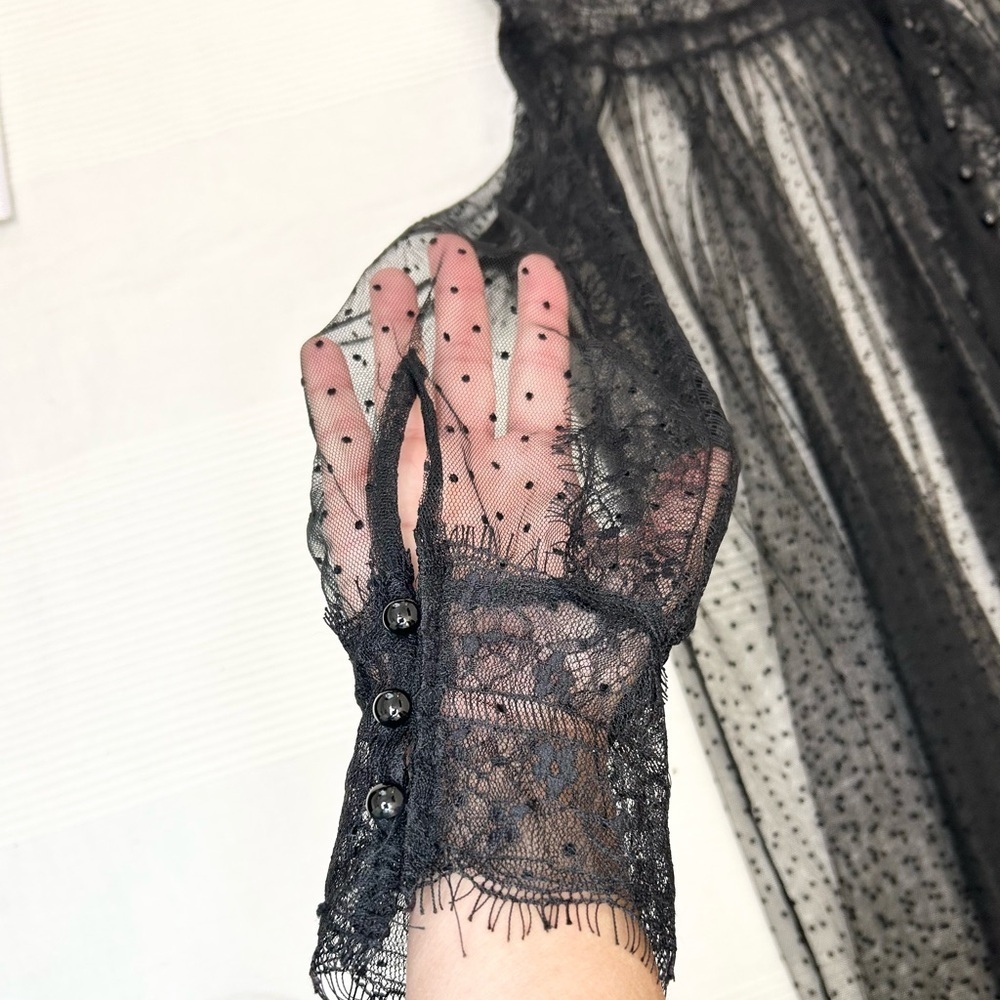 Elegant Black Lace Mini Dress - Picture 9 of 15